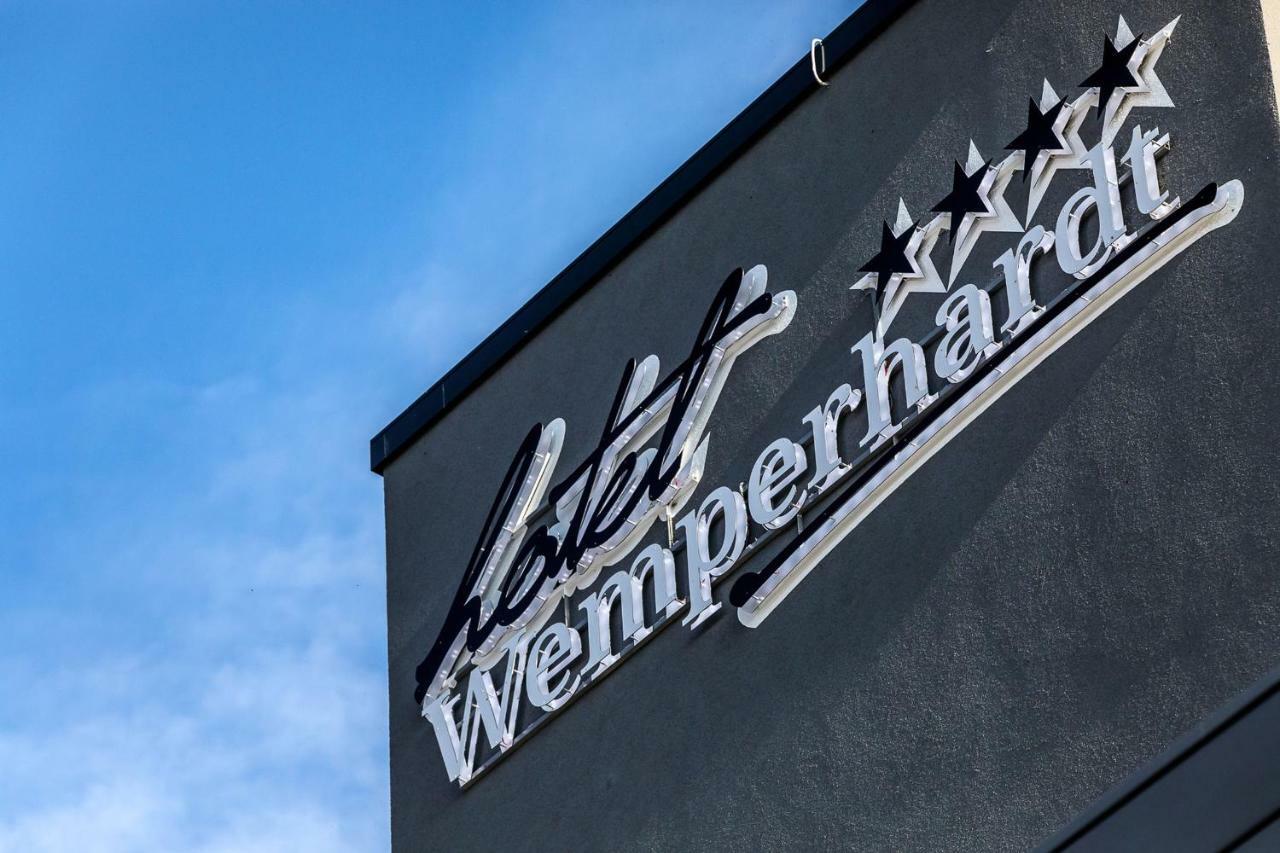 Hotel Wemperhardt מראה חיצוני תמונה